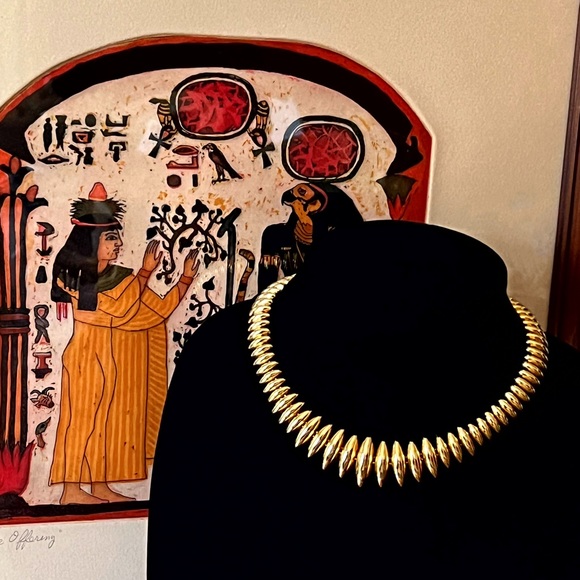 Domed Navette Contour Choker Necklace w/a Polished Finish - Picture 6 of 6